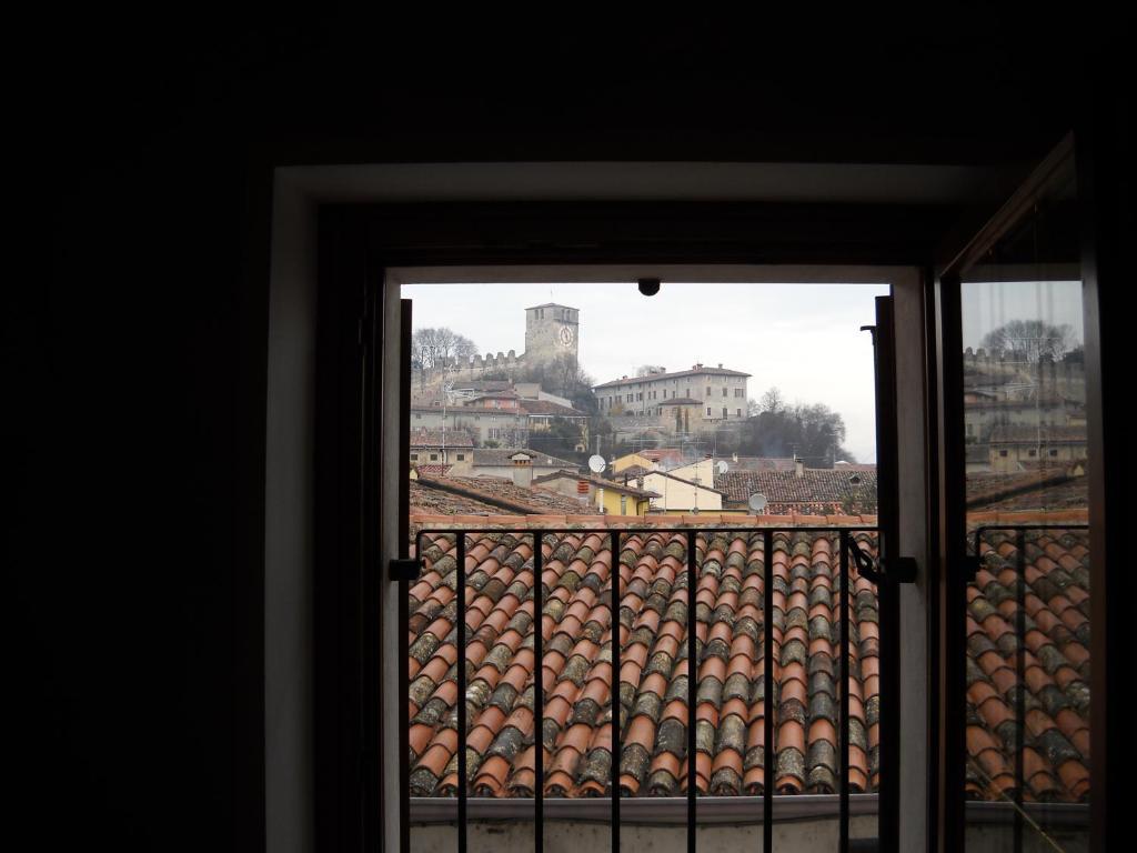 Le Camere Dell'Ancora Monzambano Esterno foto